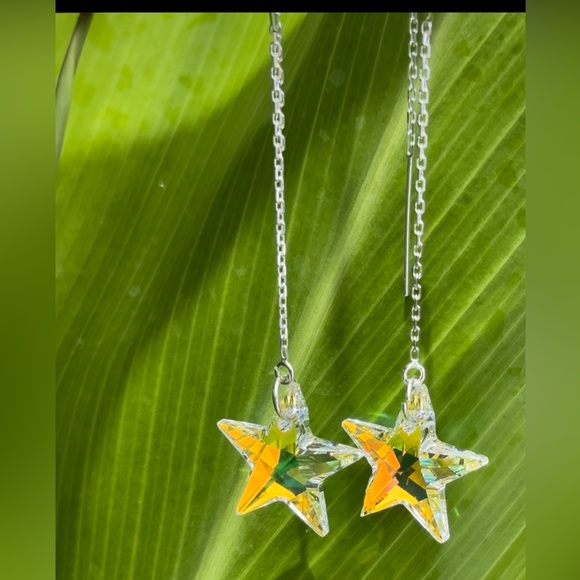 759. Made on Maui Swarovski Crystal Stars .925 Sterling Silver Threader Earrings - Picture 6 of 7